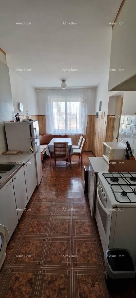 PULA –  TROSOBAN STAN OD 98 m² 6