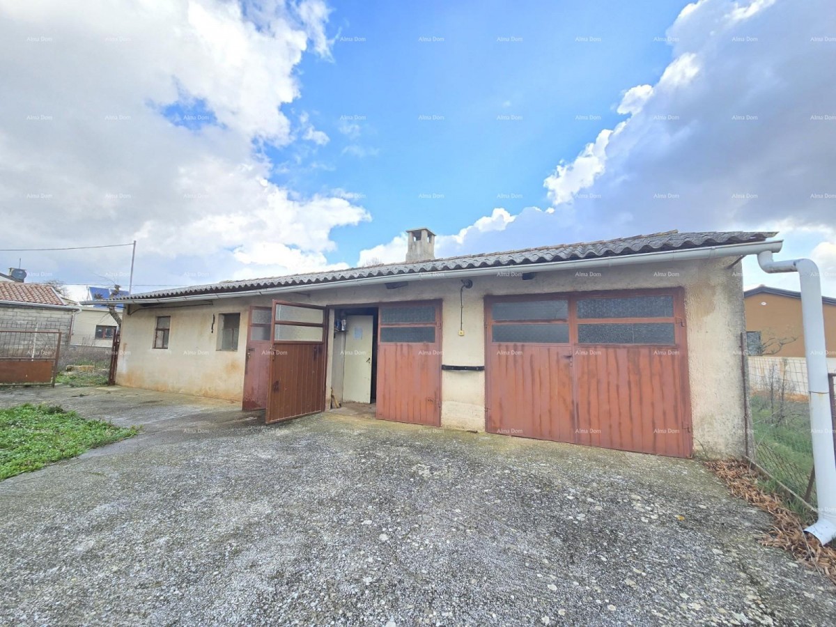 Аутентичное истарское имение недалеко от Жмина – дом с большим потенциалом! 31