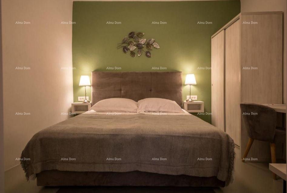 Enosobno prenovljeno stanovanje v centru Rovinja 8