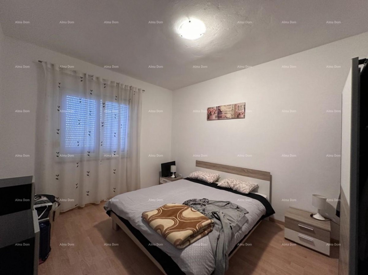 Hiša z dovoljenjem za gradnjo 4 stanovanj! 38