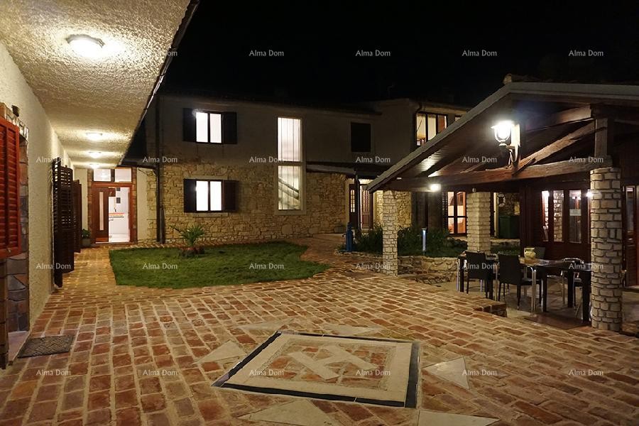 Kuća s restoranom u blizini Ližnjana - Odlična investicija! 6