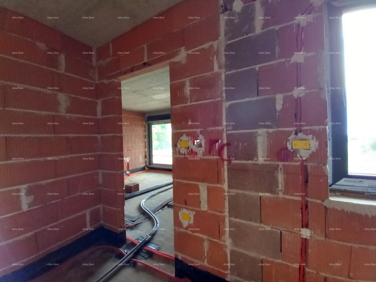 Лижњан, На продажу фантастическая квартира на первом этаже 8