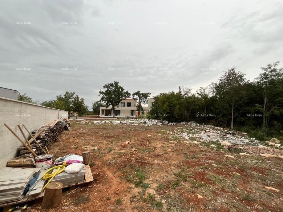 Construction land with an area of 844 m2, near Poreč, Žbandaj. 5