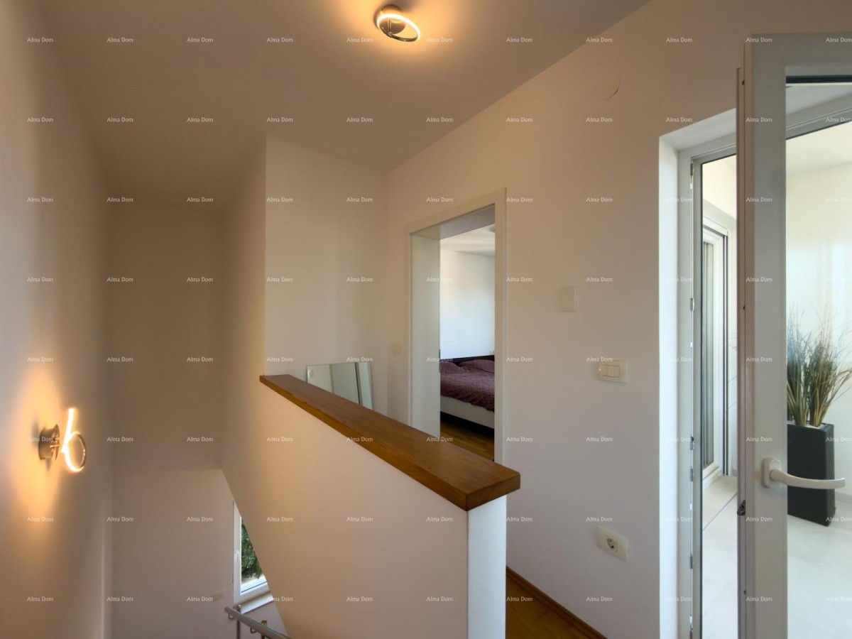 In vendita una casa attraente a Premantura con vista mare. 28
