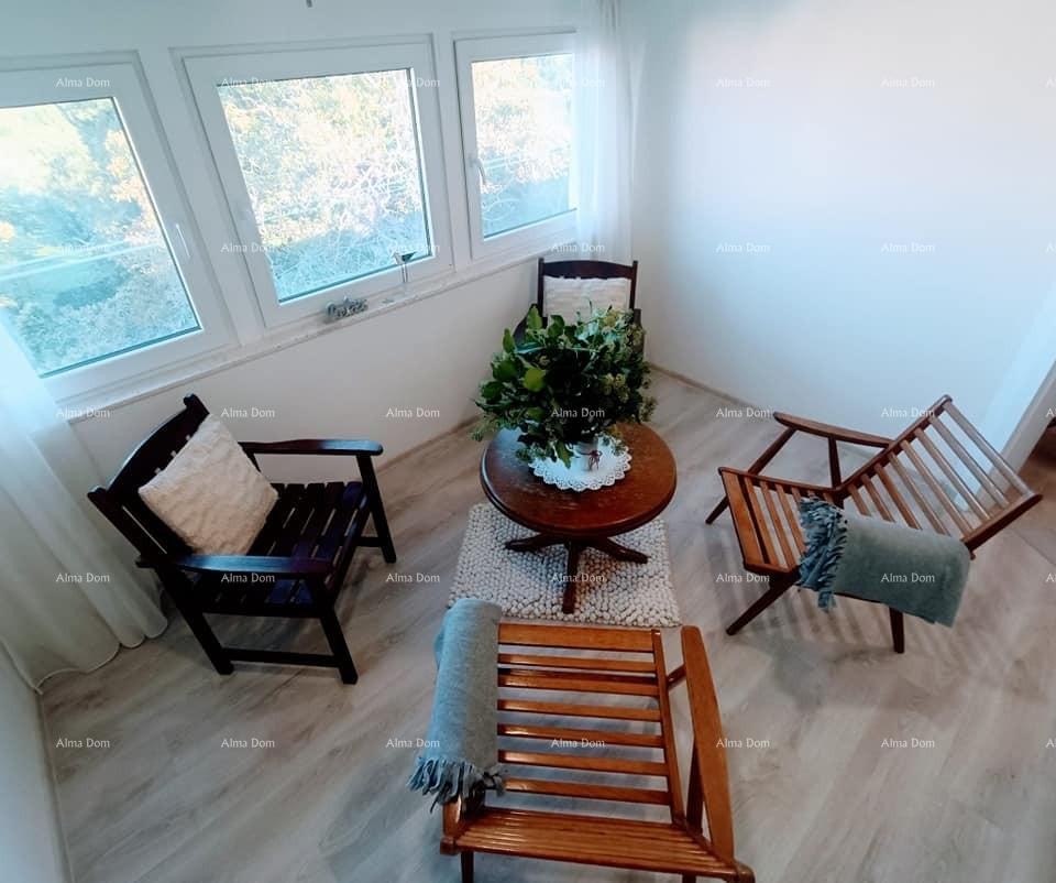 Prodamo družinsko hišo, Valtura 7