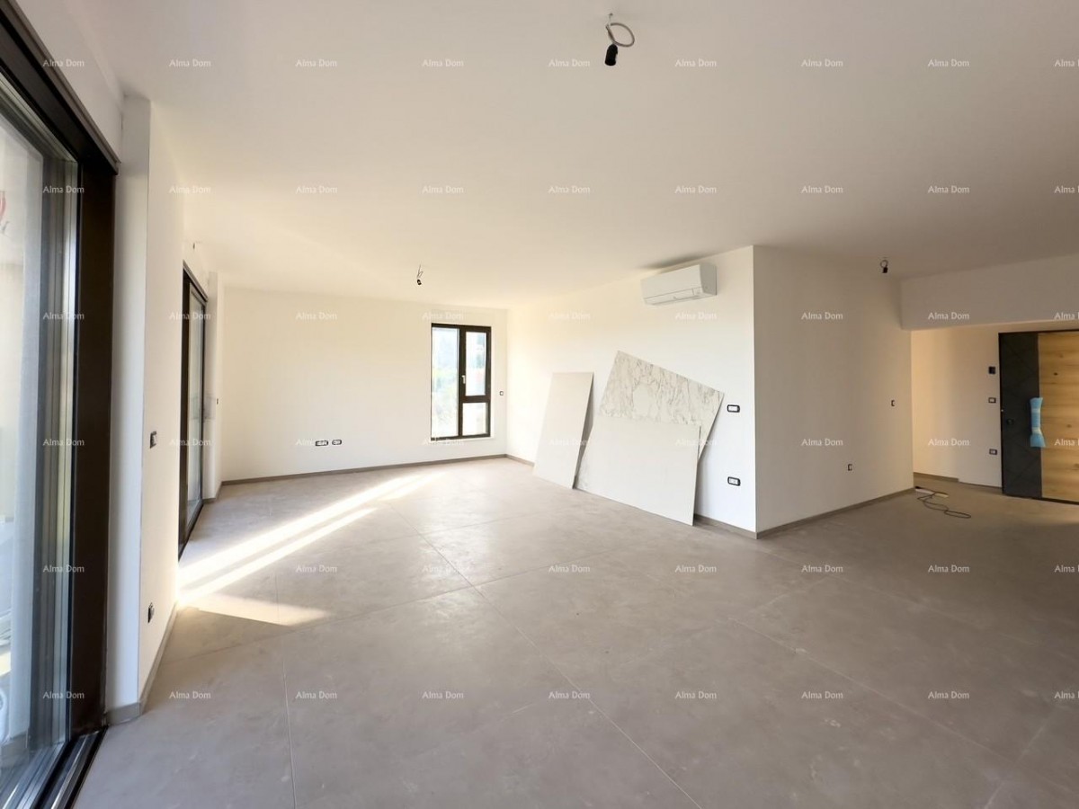 Красивая квартира в двухквартирном доме. ЛАБИН 17