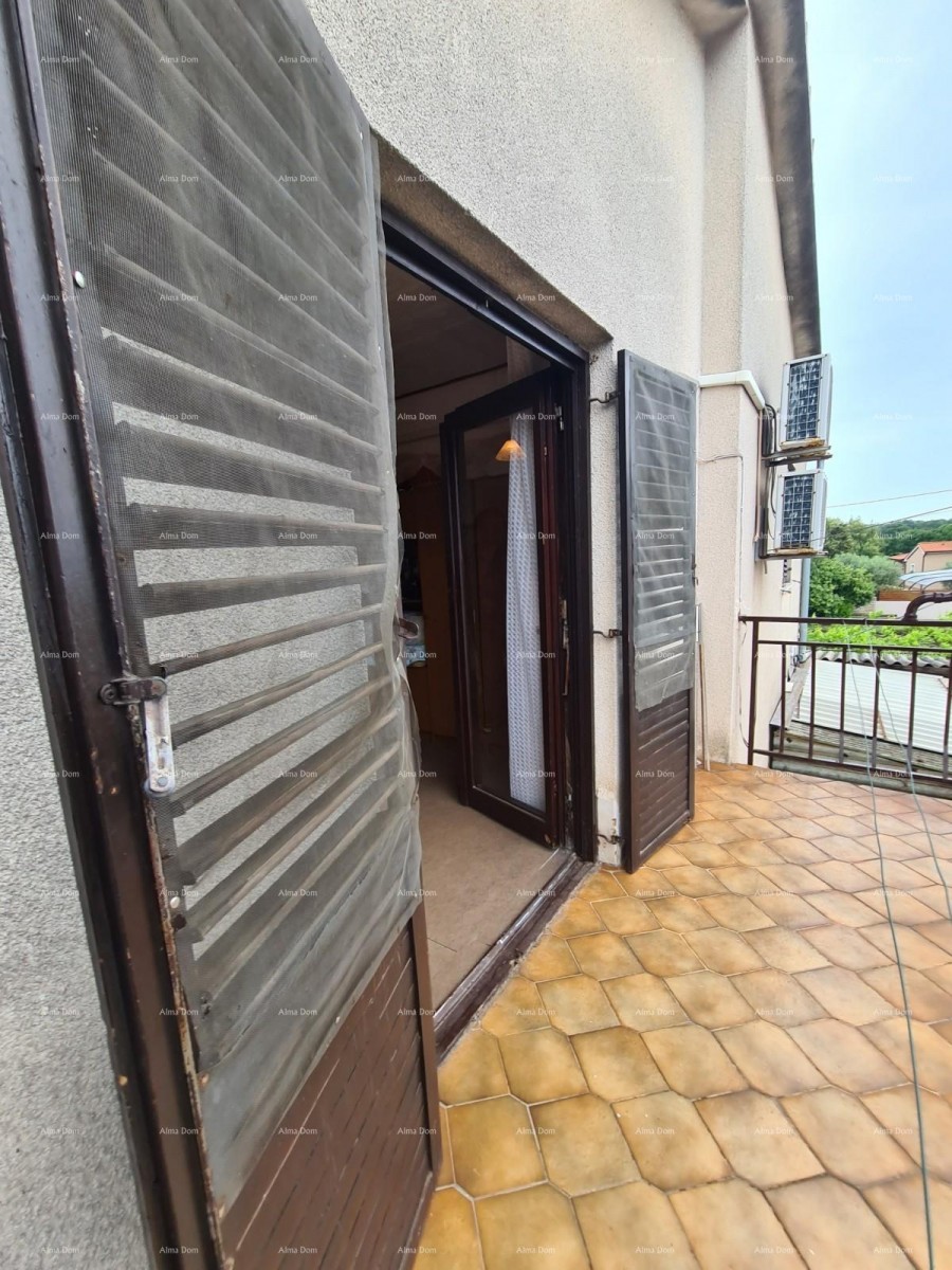 House with a large yard for sale, Jadreški 1