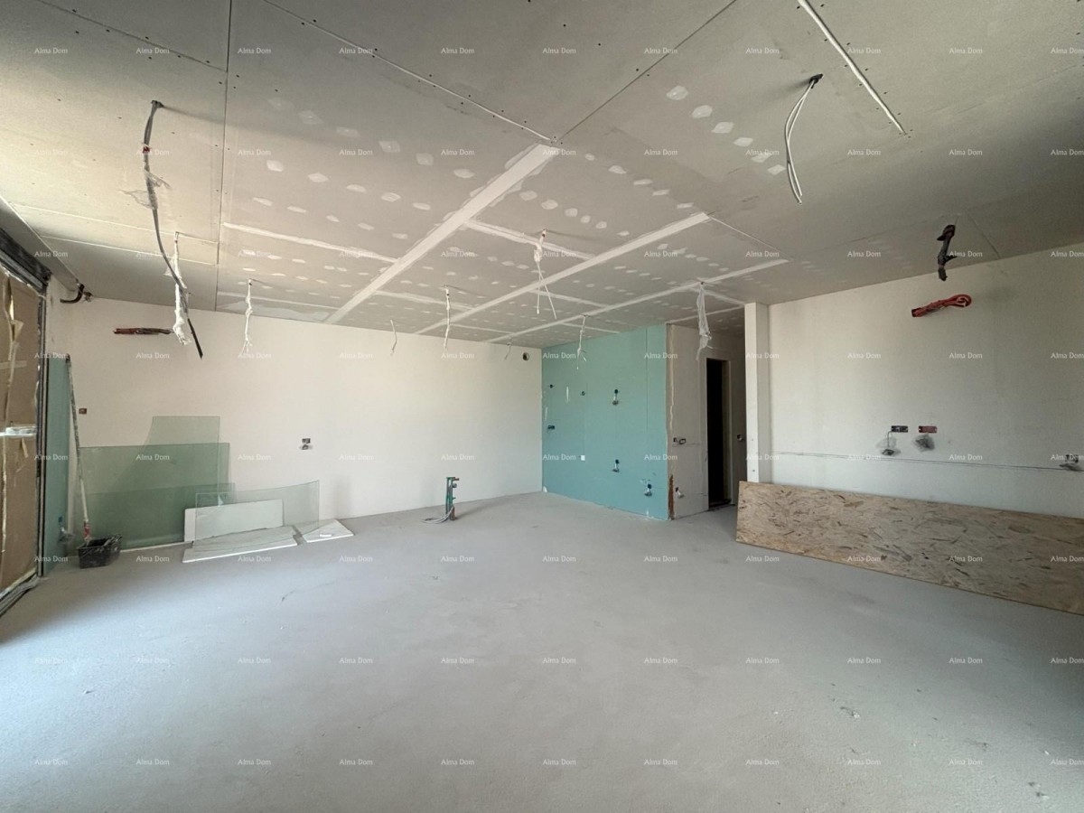 ROVINJ - stanovanje naprodaj v luksuzni rezidenci ob morju / S11 25