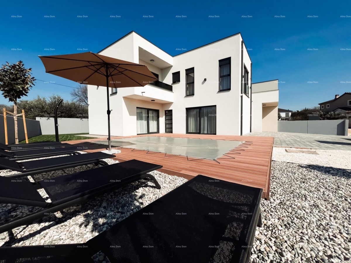 A newly built, modern two-story house with a swimming pool near the sea, Pomer! 2