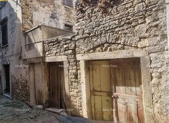 Large Istrian Stone House for Sale on Three Floors, Buje! 7