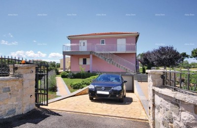 Casa con piscina in vendita, Dignano