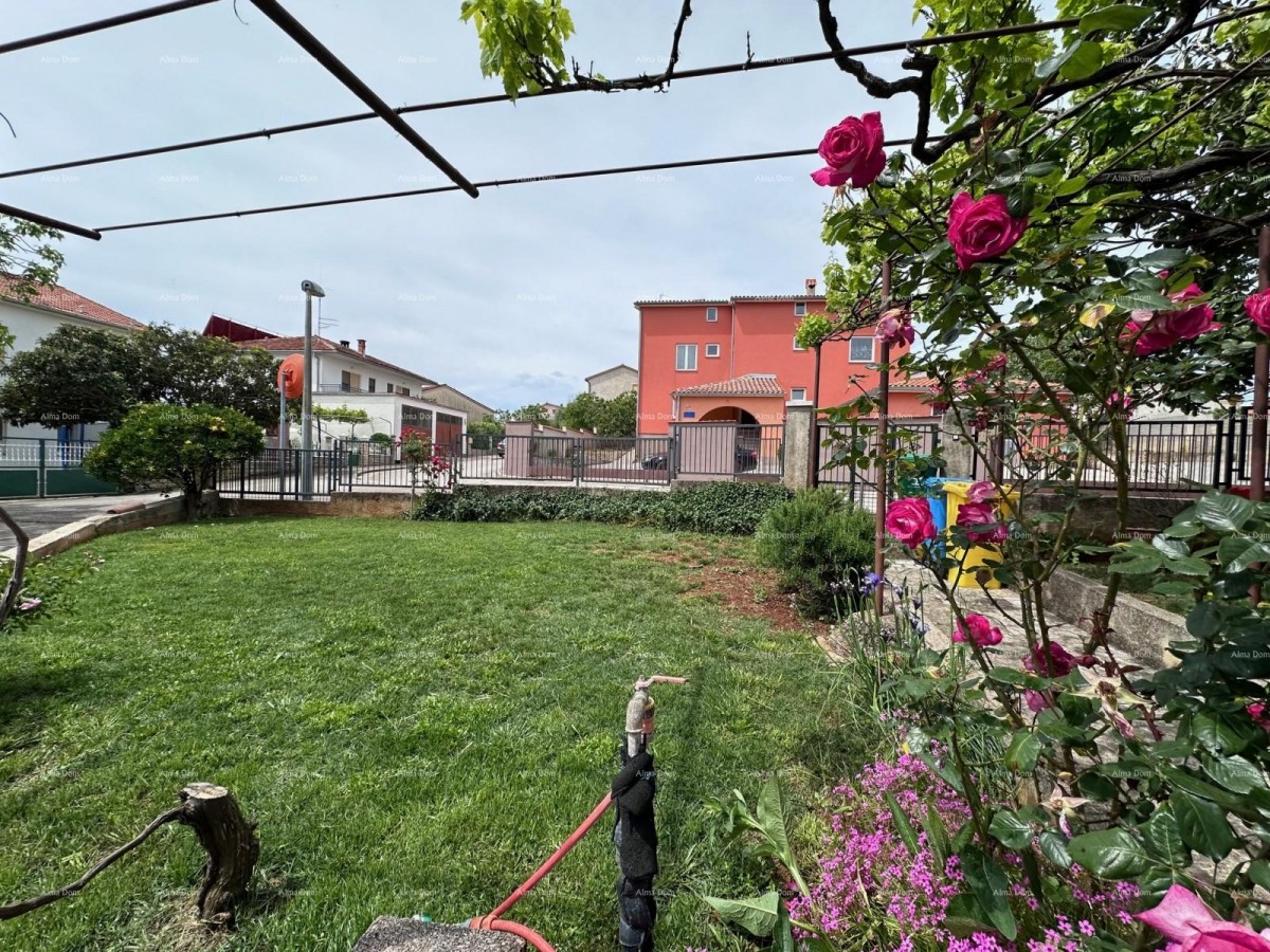 Продаем квартиру в тихом месте Бусолера. 29