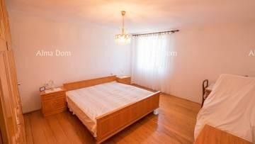 Аутентичное истарское имение недалеко от Жмина – дом с большим потенциалом! 4