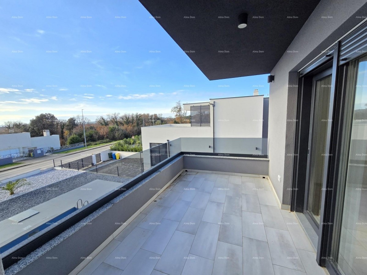 1 km do centra Medulina. Prodaja nove hiše s bazenom na odlični lokaciji, blizu morja! 43