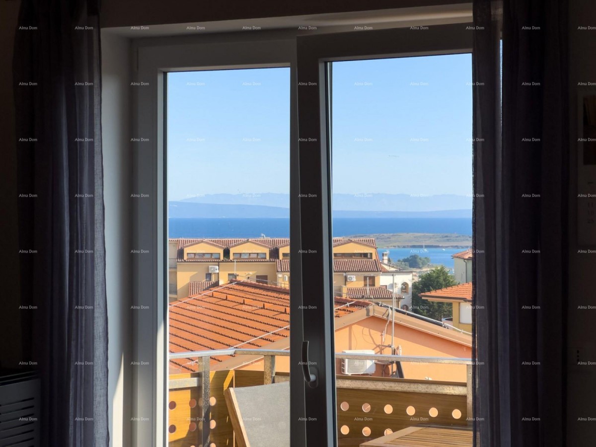 We are selling an apartment with a sea view! 24