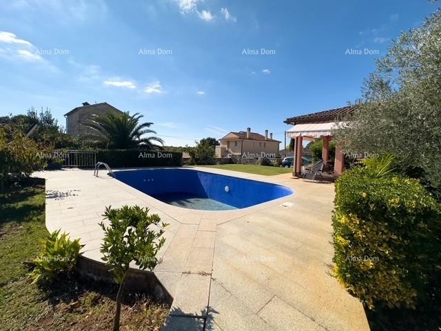 Bale: Prostrana vila s bazenom i kućom za goste 9