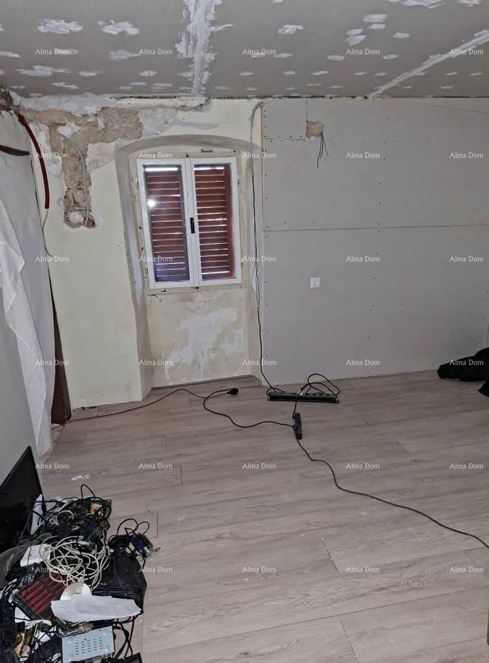 Стара каменная дом с приусадебным участком, недалеко от Пазина 8