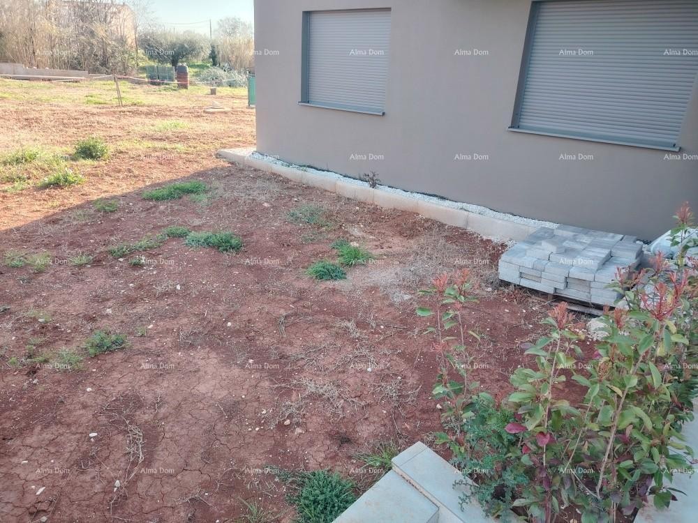 Top-notch three-bedroom apartment with a sea view, furnished 33