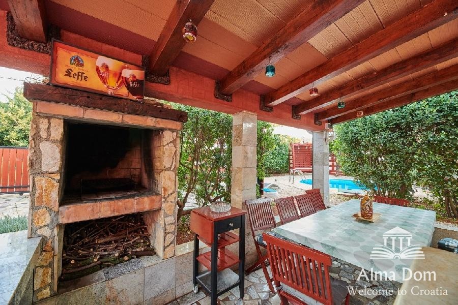 Hiša, blizu mesta Umag. 45