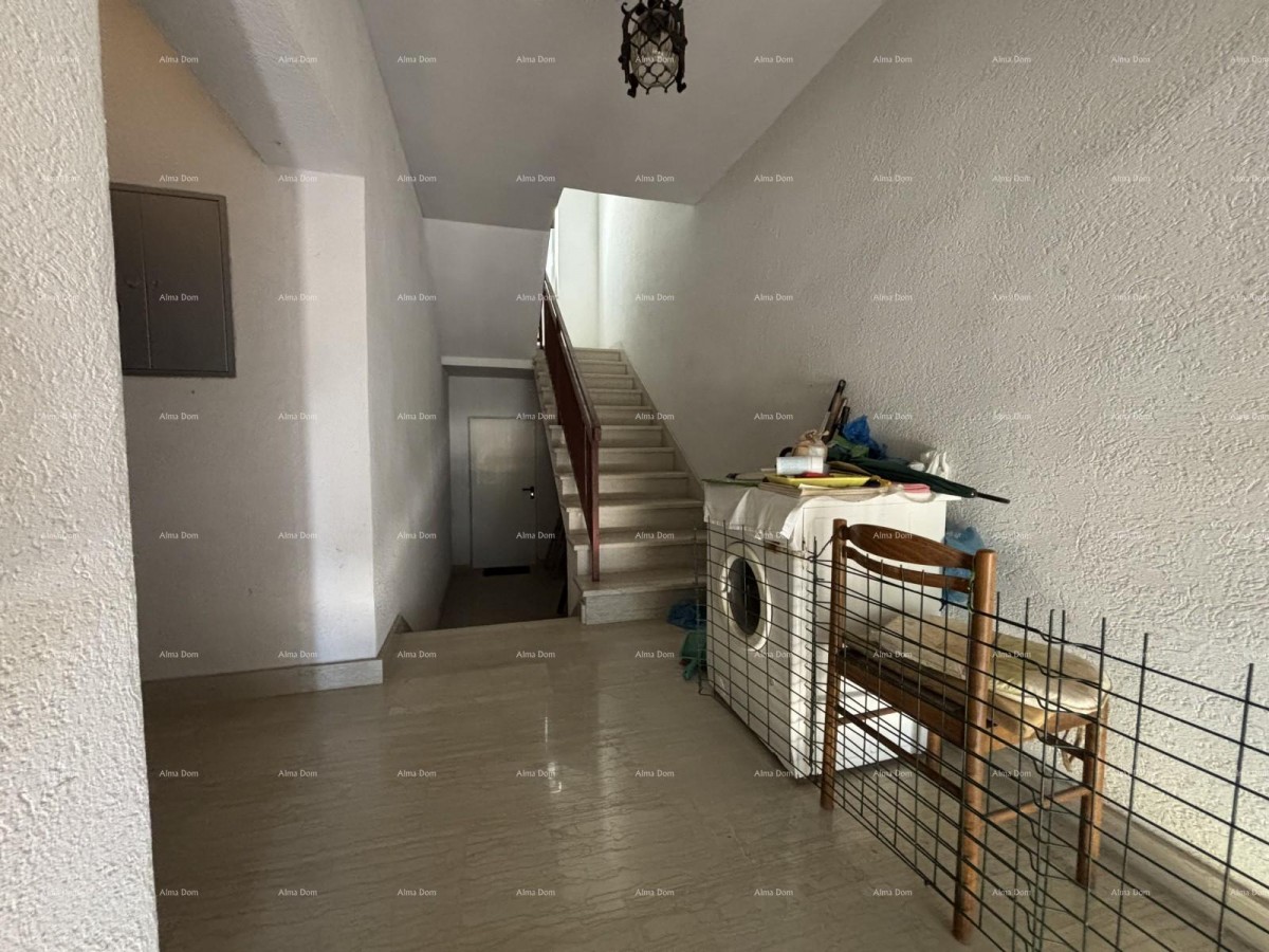 VALBANDON - Kuća s dva stana – idealna za obiteljski život ili investiciju 19