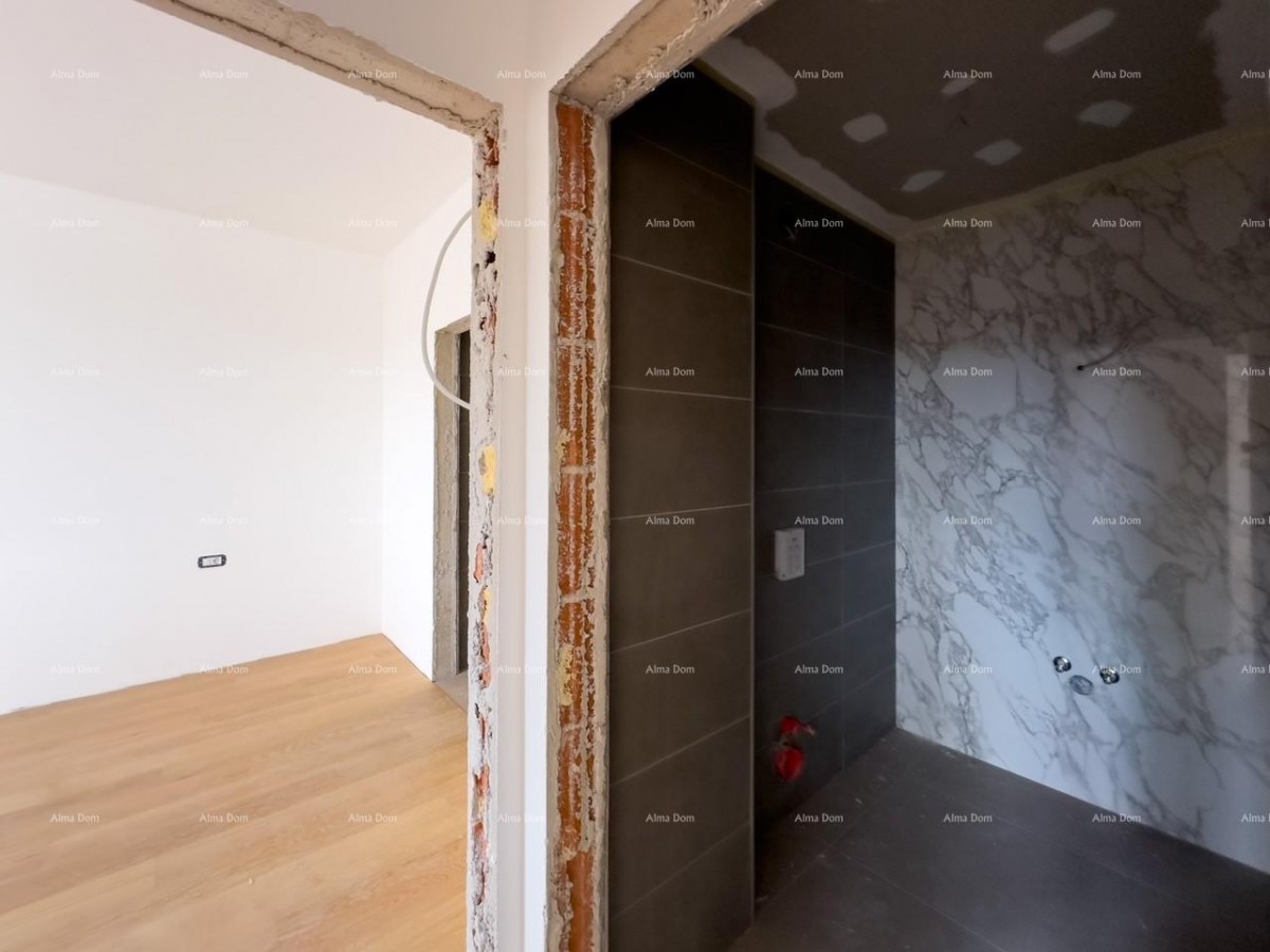 Красивая квартира в двухквартирном доме. ЛАБИН 23