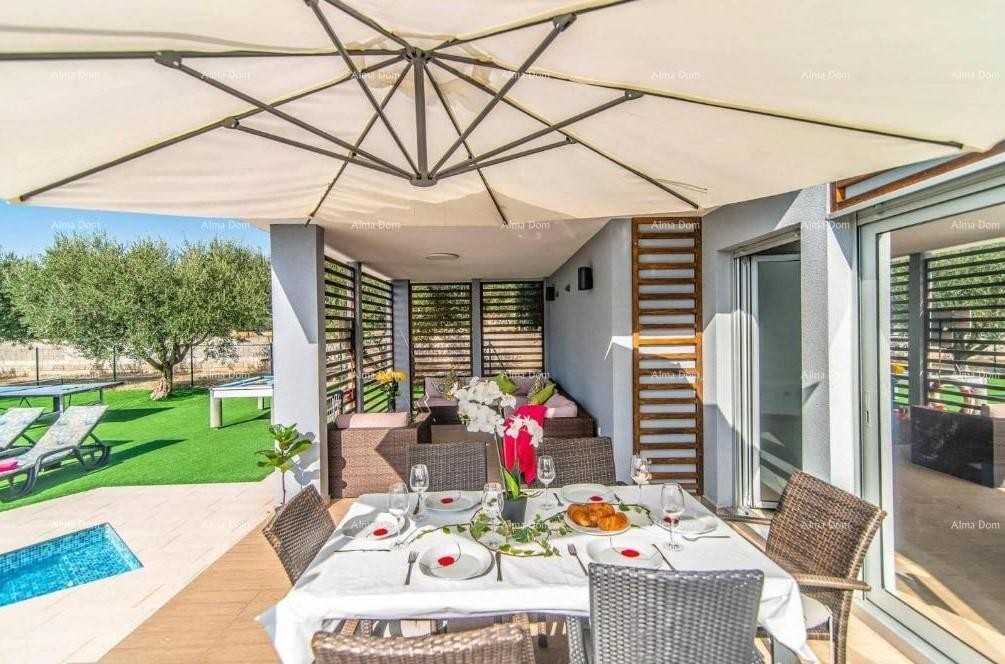 VODNJAN – Moderna villa con piscina, vista sui Brijuni e ampio giardino! 13