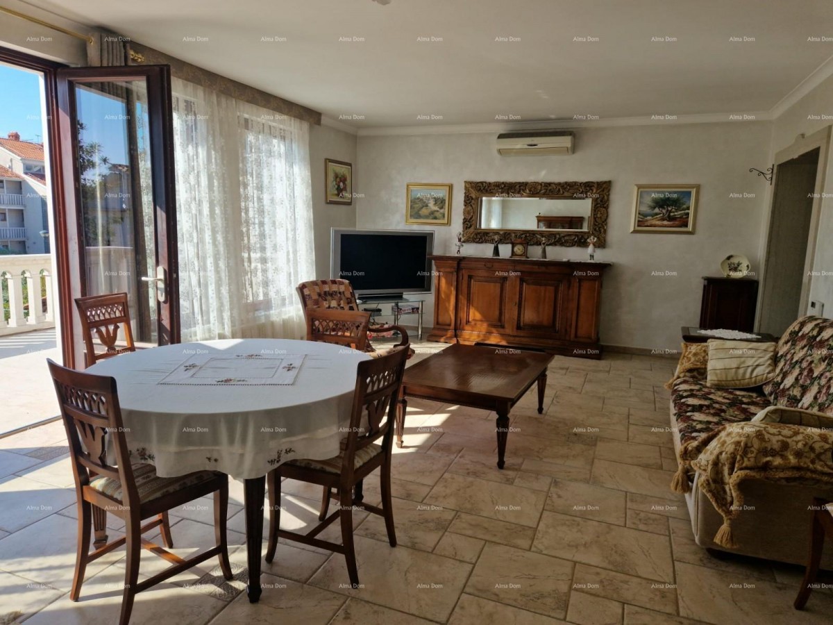 UMAG - Spacious house with a large garden, first row to the sea 12
