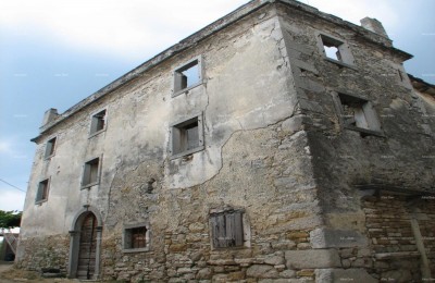 Old Stone House – Surroundings of Pazin
