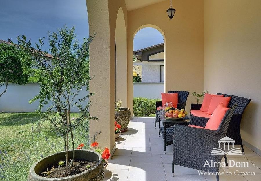 Medulin, casa indipendente con la piscina 12