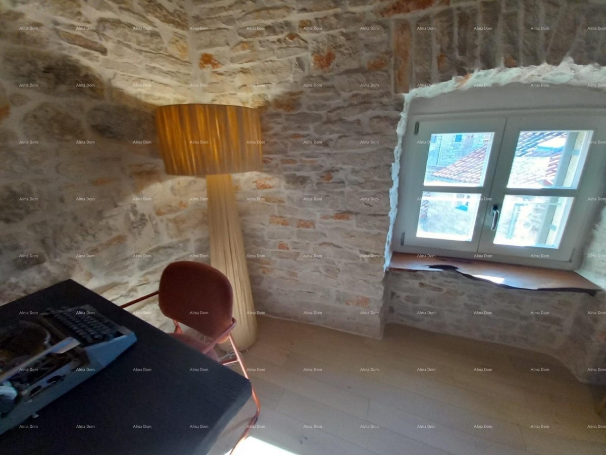 Bale – popolnoma prenovljena kamnita hiša v centru, 116 m² 37