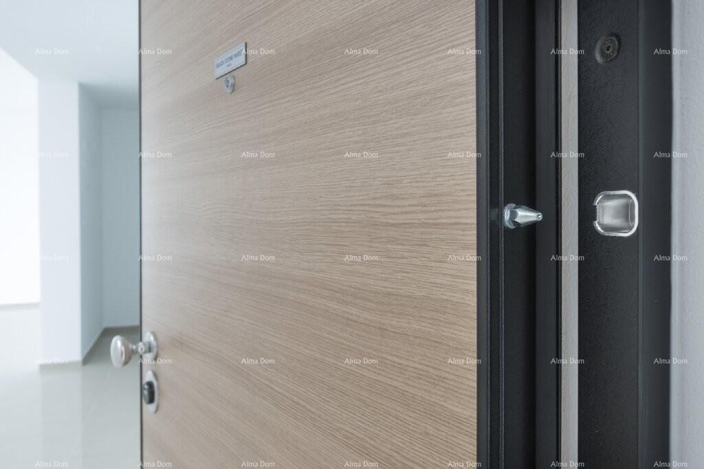 Poreč, residential and commercial building under construction with apartments and underground garages 14