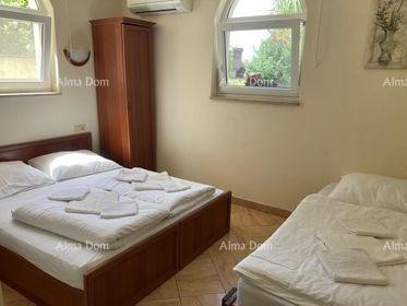 Apartmanski objekt s bazenom na odličnoj lokaciji, s pogledom na more u Medulinu 5