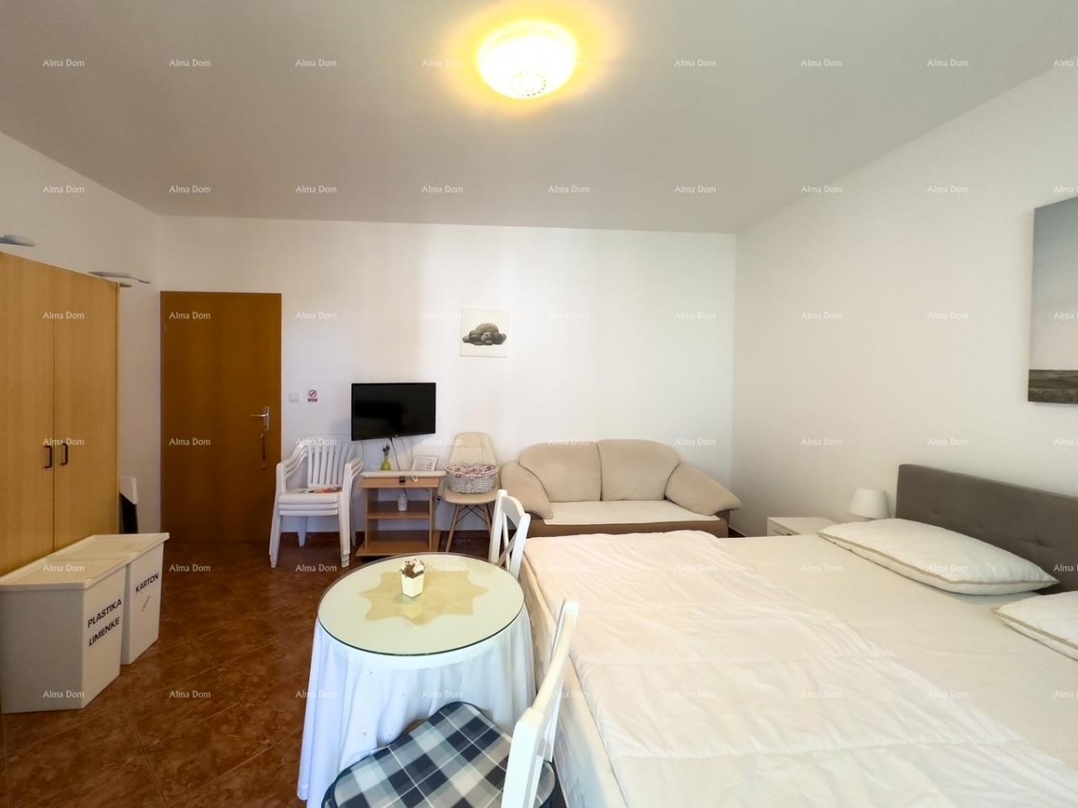 Proximity to Hotel Belvedere. We are selling a studio apartment in an excellent location in Medulin! 7