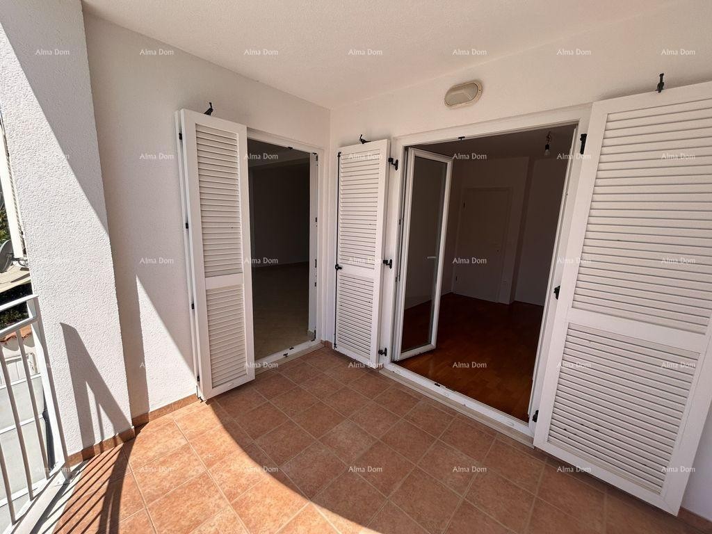 Novigrad – spacious four-bedroom apartment, 76 m², 200 m from the sea and Karpinjan beach 2