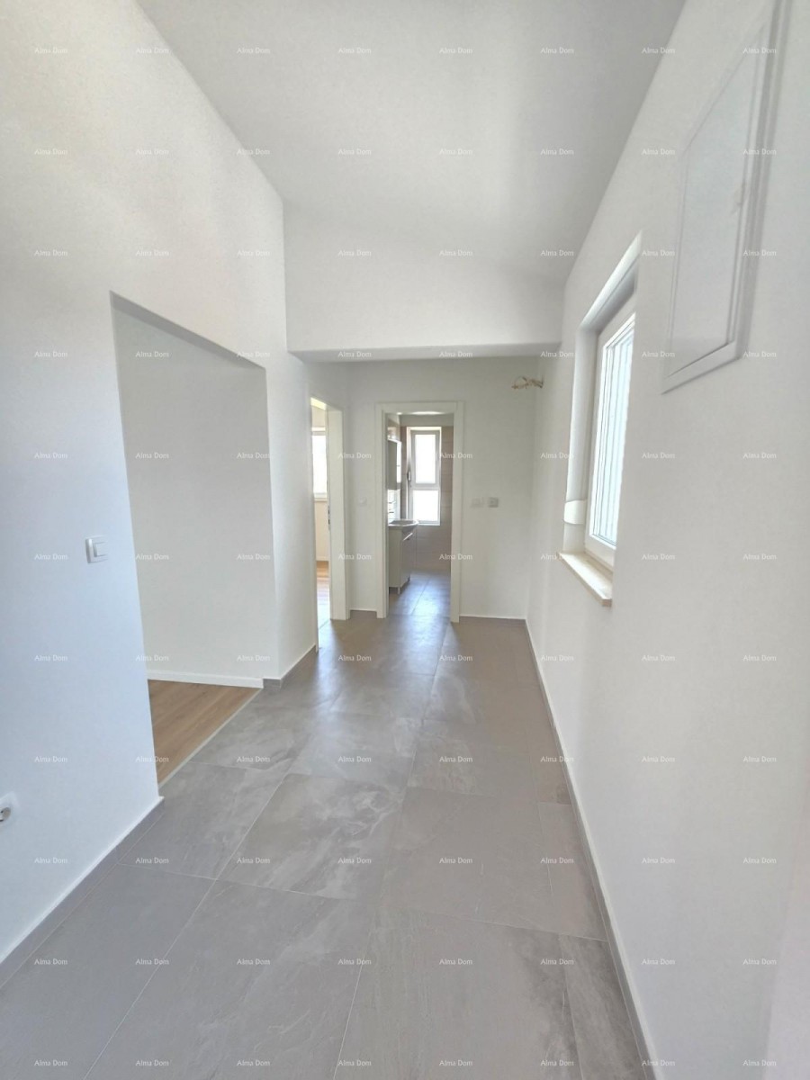 Prostran stan v Fažani, blizu centra in morja, popoln za življenje ali počitnice! 4