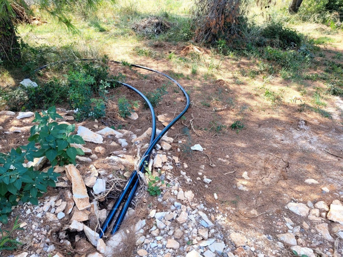 Atraktivna građevinska parcela u Medulinu, naselje Vrčevan 2