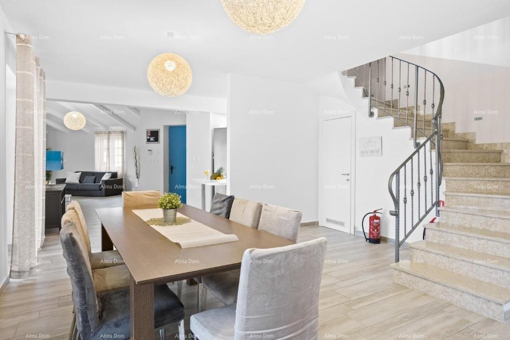 Продам красивую, роскошную истрийскую виллу в привлекательном месте, Пошеси, Медулин! 15