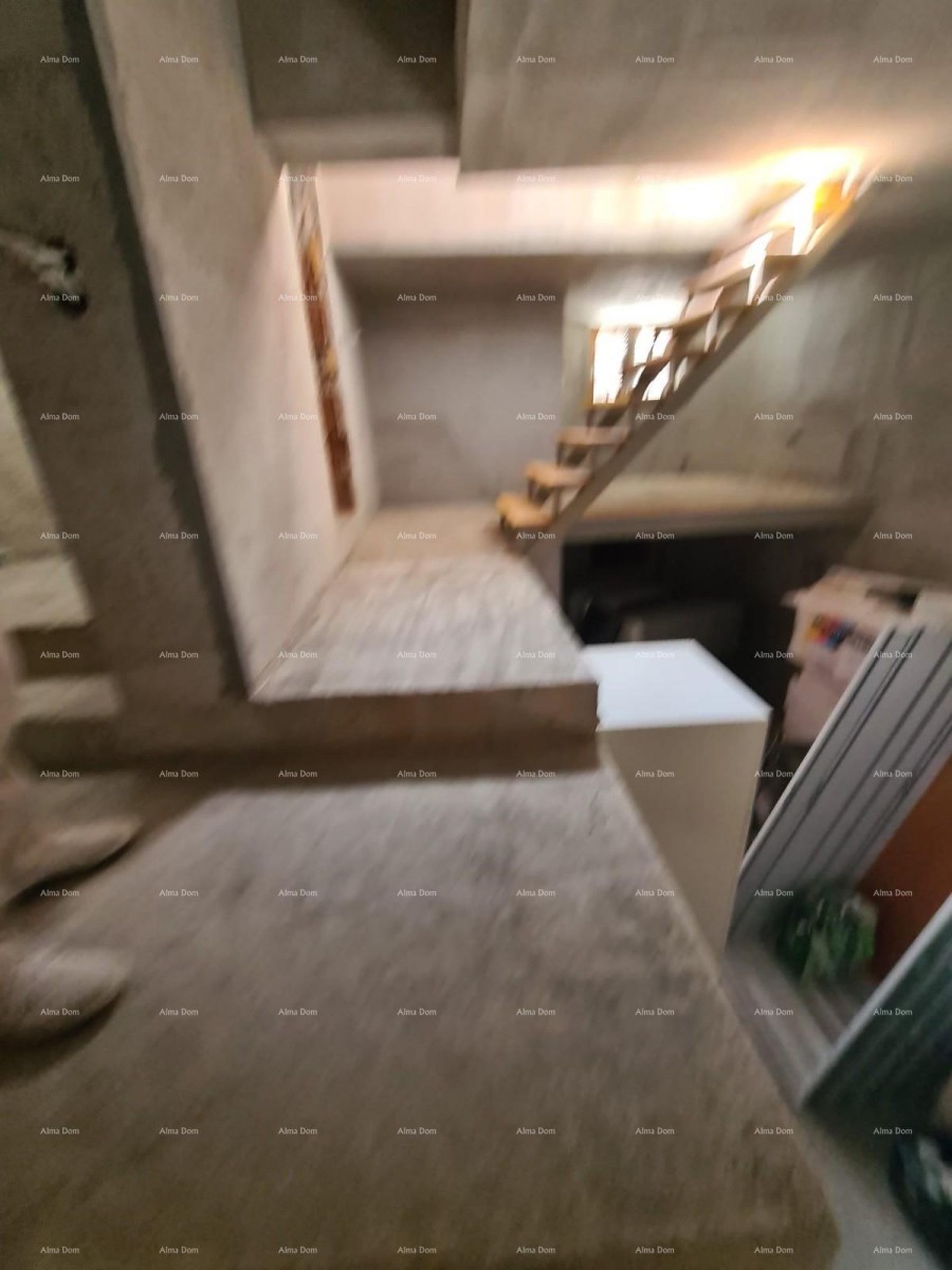 Prodaja kuće s dvema stanoma – Fažana 10