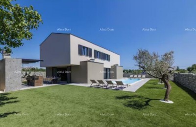 LOBORIKA, Modern Luxury Villa with Pool