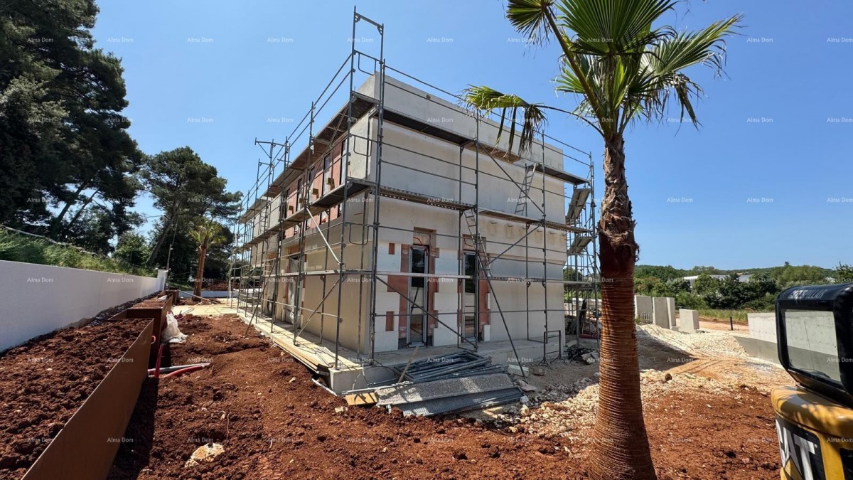 Prodaje se moderna vila u Rovinju 27