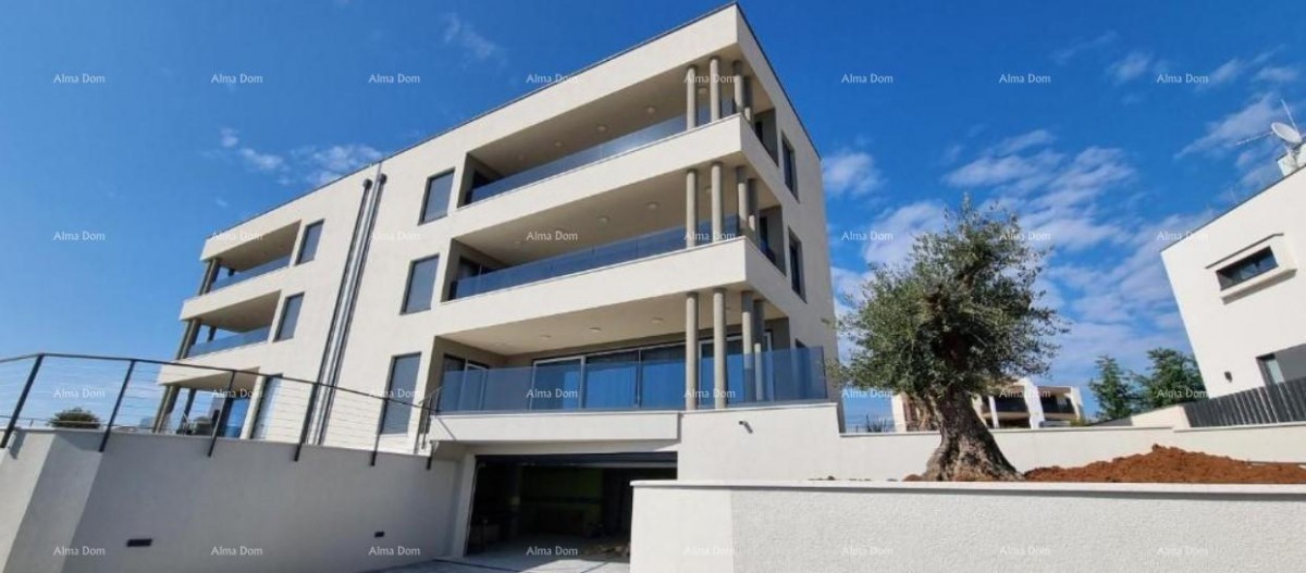 Predivan stan u Medulinu sa garažom. Blizina mora i plaže cca 500 metara. 8