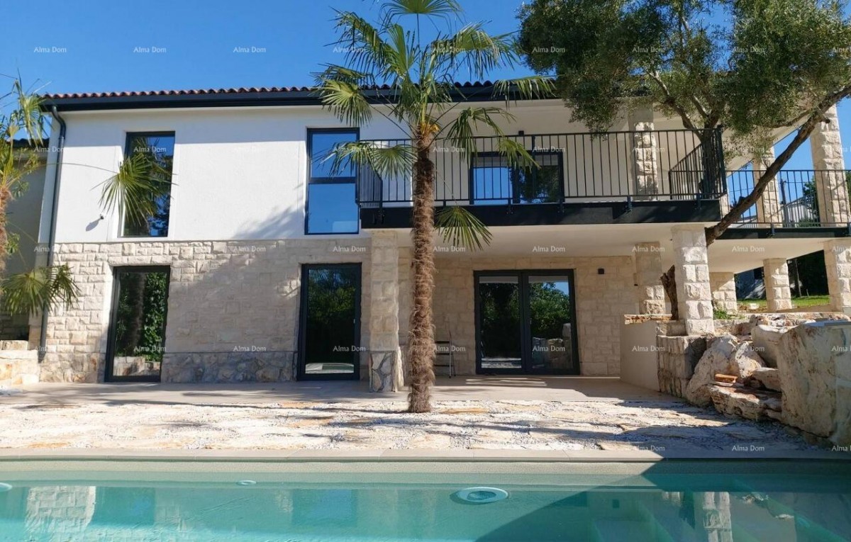 УМАГ – Дом с бассейном и тремя отдельными апартаментами 6