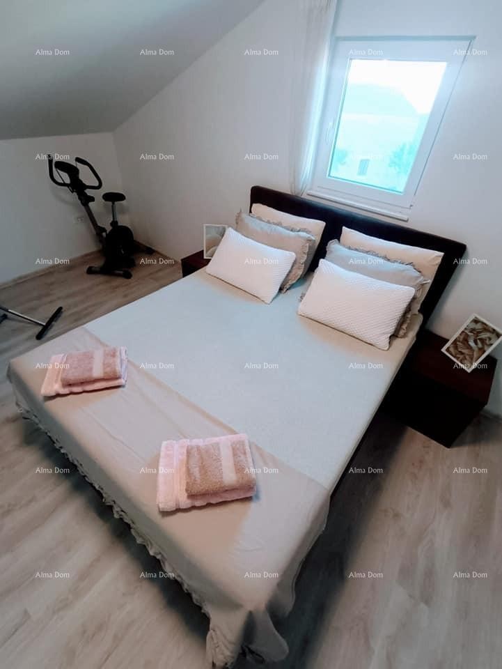 Prodamo družinsko hišo, Valtura 6