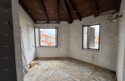 Červar Porat – 2-sobno stanovanje z galerijo, 100 m od morja