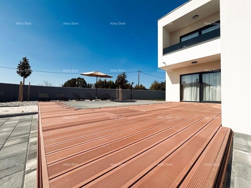A newly built, modern two-story house with a swimming pool near the sea, Pomer! 3