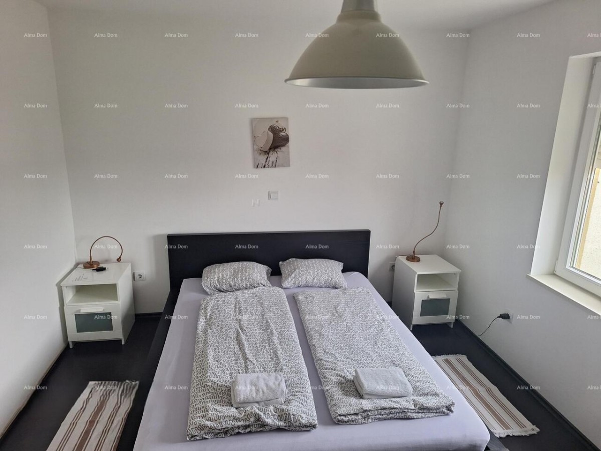 Prodaja - Lijepo uređen, opremljen stan v mirnem naselju blizu morja, Umag! 2