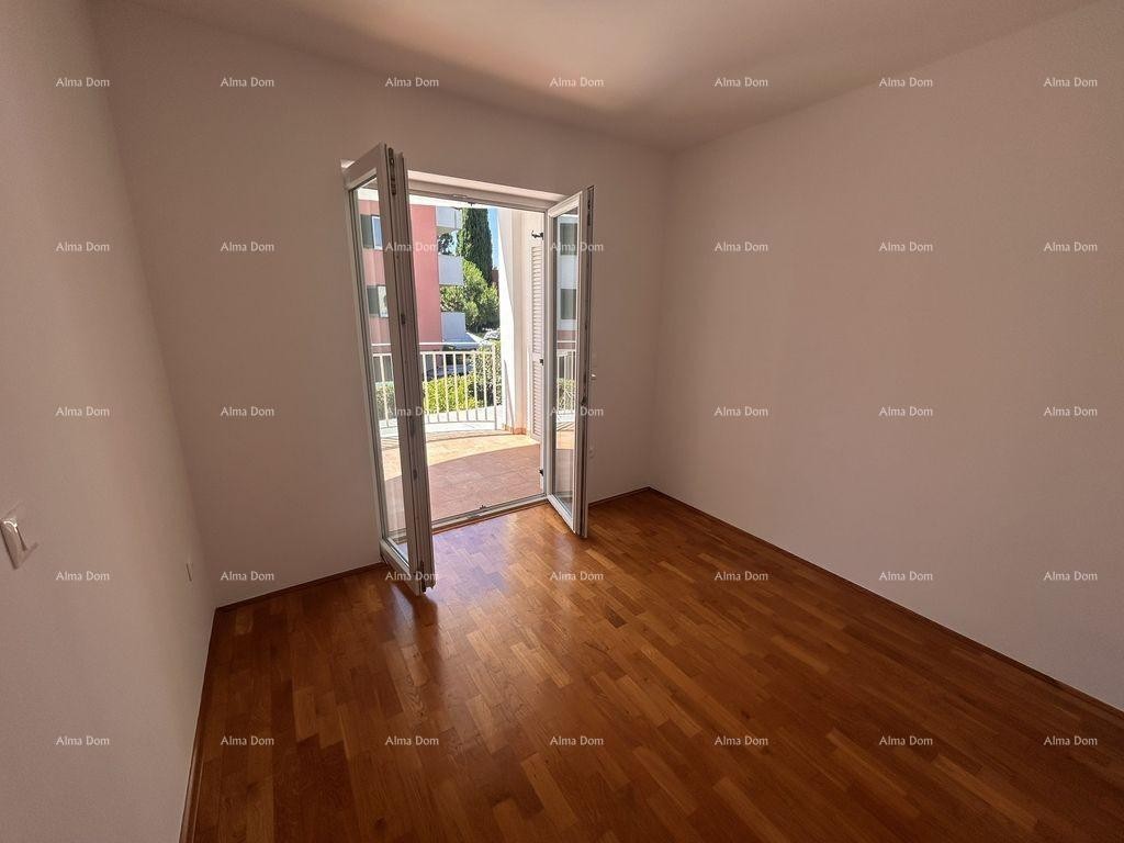Novigrad – spacious four-bedroom apartment, 76 m², 200 m from the sea and Karpinjan beach 5