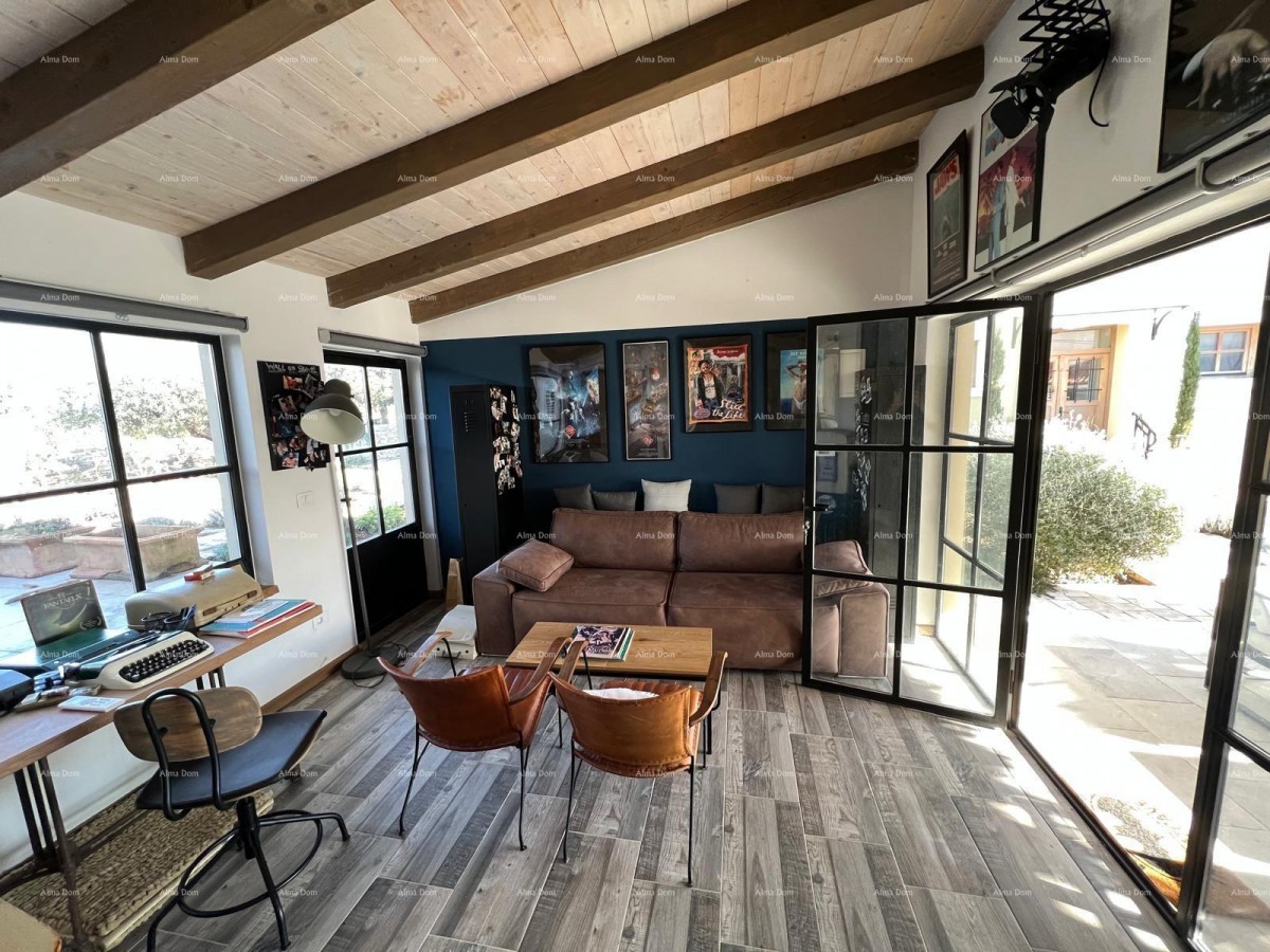 Prekrasna rustikalna hiša s bazenom in manjšim objektom 15