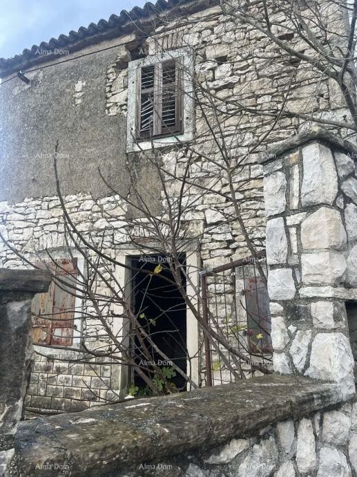 Каменная старина с большим потенциалом, недалеко от Лабина 3