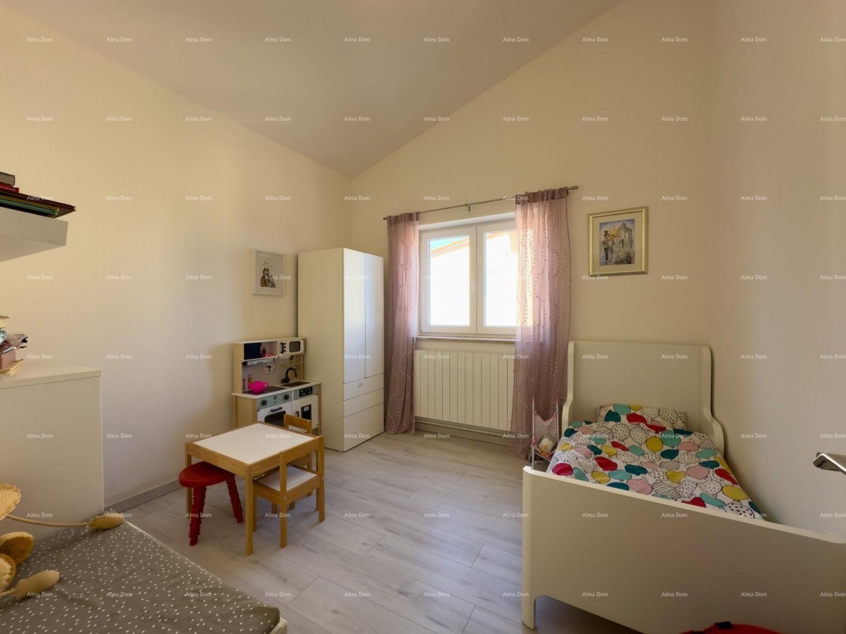 We are selling an apartment with a sea view! 6